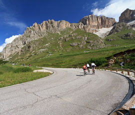 Passstraßen in Südtirol - Trentino als Paradies für Biker